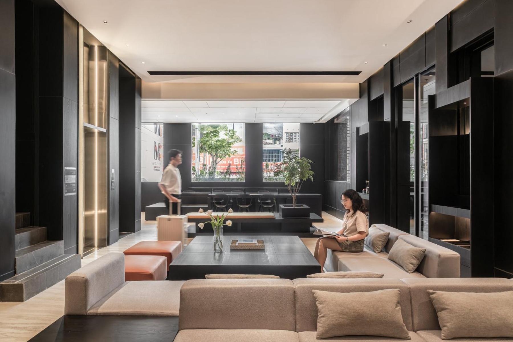 M Village Nguyen Kiem - Cosmo Airport Hotel Ho Chi Minh City Bagian luar foto